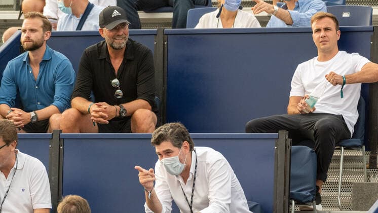 20210618 Mallorca Championships 2021 - Opening Ceremony SANTA PONSA, SPAIN - JUNE 18 2021 : Marc Klopp, Juergen Klopp, Mario Goetze at - Mallorca Championships 2021 - Opening Ceremony on June 18, 2021 in Santa Ponsa, . Santa Ponsa Baleares Spain