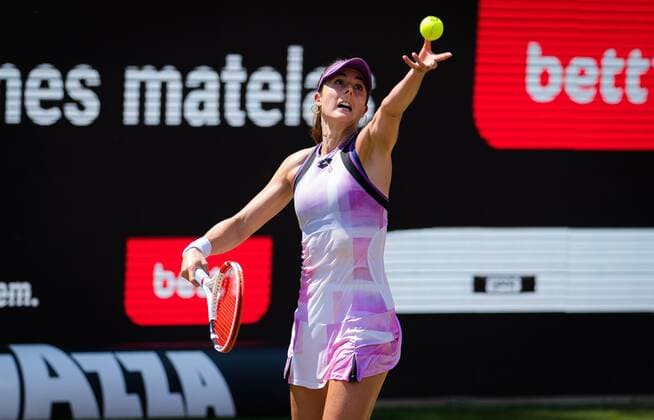 Mandatory Credit: Photo by Rob Prange Shutterstock (12072941ao) Alize Cornet of France in action during the semi-final of the 2021 bett1open WTA, Tennis Damen 500 tennis tournament bett1open Tournament, Tennis, Berlin, Germany - 19 Jun 2021 bett1open Tournament, Tennis, Berlin, Germany - 19 Jun 2021  Copyright: xRobxPrange Shutterstockx 12072941ao