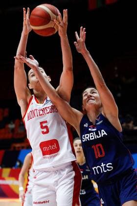 Montenegrinian winger Jovana Pasic (L) fights for the ball with Serbian guard Dajana Butulija (R) during the Women Eurobasket 2021 game between Montenegro and Serbia played at San Luis pavilion in Valencia, eastern of Spain on 17 June 2021. Montenegro vs Serbia !ACHTUNG: NUR REDAKTIONELLE NUTZUNG!  Copyright: xMiguelxAngelxPolox GRAF4428 20210620-637597924669379541