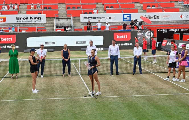 2021WTA bett1 Open Berlin Womans Double Final Winner: Azarenka Sabalenka , Belarus
