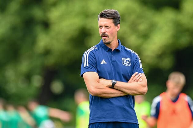 Trainer Sandro Wagner (Unterhaching), 6 20 2021, Unterhaching (Deutschland), Fussball, Relegation zur A-Junioren-Bundesliga, SpVgg Unterhaching U19 - 1. FC Schweinfurt 05 U19