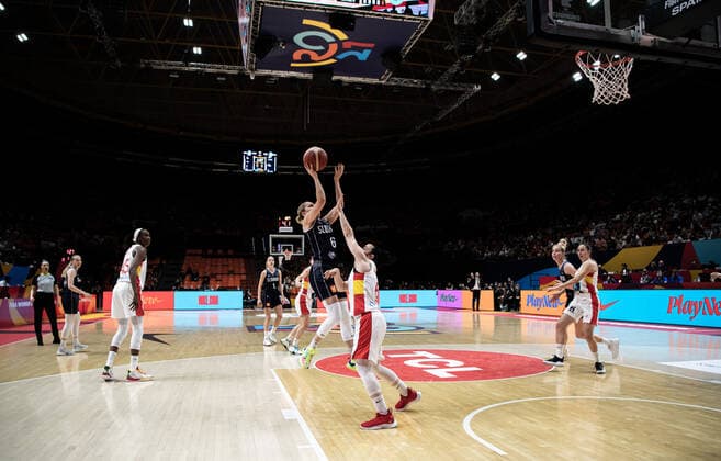 210620 Timea Sujova of Slovakia during the FIBA Women s Eurobasket match between Spain and Slovakia on June 20, 2021 in Valencia. Photo: Maxim ThorÃ BILDBYRAN kod MT MT0193 basket basketball national team, Nationalteam fiba women s eurobasket basket-em spanien spain slovakien slovakia dam bbeng dag 4 Copyright: MAXIMxTHORE BB210620MT175