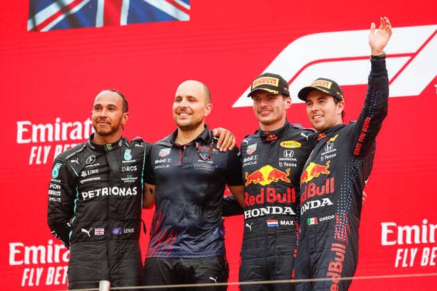 podium HAMILTON Lewis (gbr), Mercedes AMG F1 GP W12 E Performance, VERSTAPPEN Max (ned), Red Bull Racing Honda RB16B, PEREZ Sergio (mex), Red Bull Racing Honda RB16B, portrait LAMBIASE Gianpiero, engineer Red Bull Racing Honda RB16B, during the Formula 1 Emirates Grand Prix de France 2021, 7th round of the 2021 FIA Formula One World Championship, WM, Weltmeisterschaft from June 18 to 20, 2021 on the Circuit Paul Ricard, in Le Castellet, France FORMULE 1 : Grand Prix de France - Circuit Paul-Ricard - Le Castellet - 20 06 2021 DPPI Panoramic 00121014__V2_0617