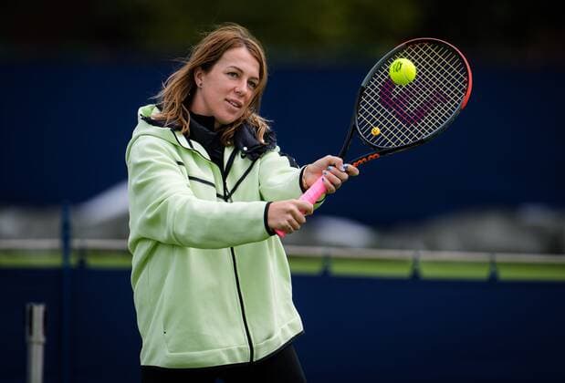 Mandatory Credit: Photo by Rob Prange Shutterstock (12163992v) Anastasia Pavlyuchenkova of Russia warms up before her match at the 2021 Viking International WTA, Tennis Damen 500 tennis tournament Viking International Championships, Day Four, Tennis, Eastbourne, East Sussex, UK - 22 June 2021 EDITORIAL USE ONLY No use with unauthorised audio, video, data, fixture lists, club league logos or live services. Online in-match use limited to 120 images, no video emulation. No use in betting, games or single club league player publications. Viking International Championships, Day Four, Tennis, Eastbourne, East Sussex, UK - 22 June 2021 EDITORIAL USE ONLY No use with unauthorised audio, video, data, fixture lists, club league logos or live services. Online in-match use limited to 120 images, no video emulation. No use in betting, games or single club league player publications. Copyright: xRobxPrange Shutterstockx 12163992v