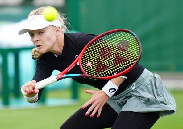 Mandatory Credit: Photo by Dave Shopland BPI Shutterstock (12163770t) Great Britain s Harriet Dart action Viking International Championships, Day Four, Tennis, Eastbourne, East Sussex, UK - 22 June 2021 EDITORIAL USE ONLY No use with unauthorised audio, video, data, fixture lists, club league logos or live services. Online in-match use limited to 120 images, no video emulation. No use in betting, games or single club league player publications. Viking International Championships, Day Four, Tennis, Eastbourne, East Sussex, UK - 22 June 2021 EDITORIAL USE ONLY No use with unauthorised audio, video, data, fixture lists, club league logos or live services. Online in-match use limited to 120 images, no video emulation. No use in betting, games or single club league player publications. Copyright: xDavexShopland BPI Shutterstockx 12163770t