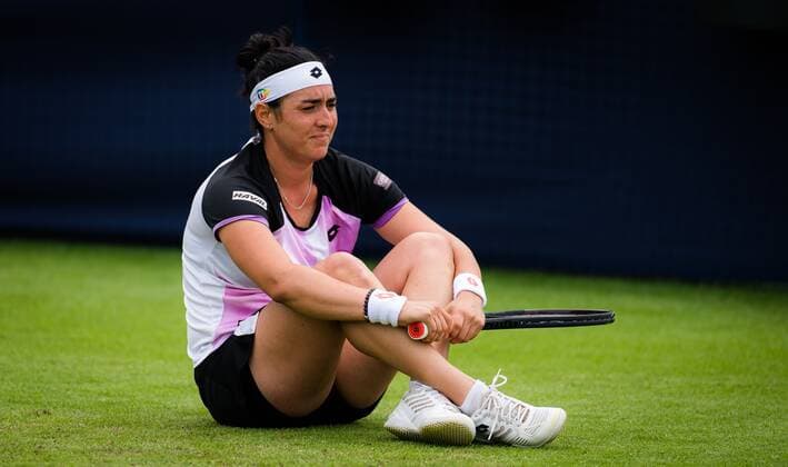 Mandatory Credit: Photo by Rob Prange Shutterstock (12163992ee) Ons Jabeur of Tunisia in action during the first round at the 2021 Viking International WTA, Tennis Damen 500 tennis tournament Viking International Championships, Day Four, Tennis, Eastbourne, East Sussex, UK - 22 June 2021 EDITORIAL USE ONLY No use with unauthorised audio, video, data, fixture lists, club league logos or live services. Online in-match use limited to 120 images, no video emulation. No use in betting, games or single club league player publications. Viking International Championships, Day Four, Tennis, Eastbourne, East Sussex, UK - 22 June 2021 EDITORIAL USE ONLY No use with unauthorised audio, video, data, fixture lists, club league logos or live services. Online in-match use limited to 120 images, no video emulation. No use in betting, games or single club league player publications. Copyright: xRobxPrange Shutterstockx 12163992ee