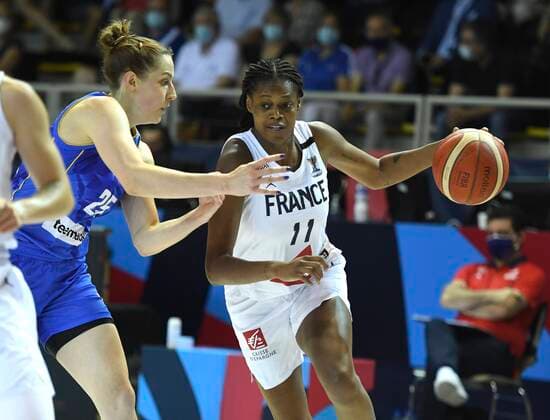 STRASBOURG, FRANCE - JUNE 23: Valeriane Vukosavljevic of Franceand Andejela Delic of Bosnia pictured during FIBA Women s Eurobasket match between France and Bosnia on june 23, 2021 in Strasbourg, France, 23 06 2021 BASKET BALL : France Vs Bosnie - Women s Eurobasket - 23 06 2021 Photonews Panoramic 
