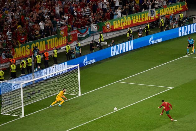 SOCCER - UEFA EURO, EM, Europameisterschaft,Fussball 2020 BUDAPEST,HUNGARY,23.JUN.21 - SOCCER - UEFA European Championship, EM, Europameisterschaft OEFB international match, Länderspiel, Nationalmannschaft Portugal vs France. Image shows Cristiano Ronaldo (POR). Keywords: goal, penalty. GEPAxpictures xAlexxNicodim