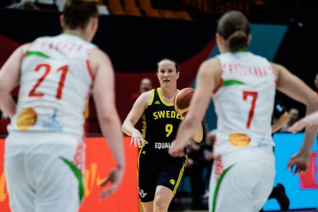 Belarus v Sweden - Women s EuroBasket 2021 Sweden s guard Elin Eldebrink in action during EuroBasket 2021 quarter-finals match between Belarus and Sweden at Fuente de Sant Luis pavilion on June 23, 2021 in Valencia, Spain. Valencia Spain reinorenon-notitle210623_npaeb  Copyright: xJonxImanolxReinox