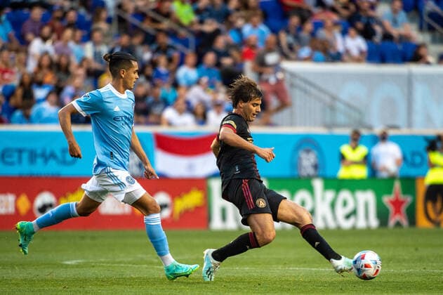 June 23, 2021, Harrison, NJ, US: Atlanta United midfielder SANTIAGO SOSA 5 passes the ball chased by New York City FC forward JESUS MEDINA 19 during a regular season game at Red Bull Arena in Harrison, NJ. New York City FC defeats Atlanta United 1-0 Harrison US - ZUMAs192 20210623_zap_s192_001 Copyright: xMarkxSmithx