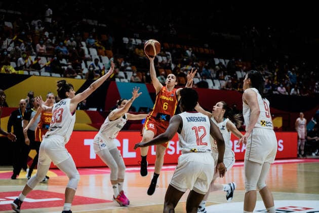 Spain v Serbia - Women s EuroBasket 2021 Silvia Dominguez of Spain in action during the Women s EuroBasket 2021 quarter-finals match played between Spain and Serbia at Fuente de Sant Luis pavilion on June 23, 2021 in Valencia, Spain. Valencia Valencia Spain reinorenon-spainvse210623_npCK9  Copyright: xJonxImanolxReinox