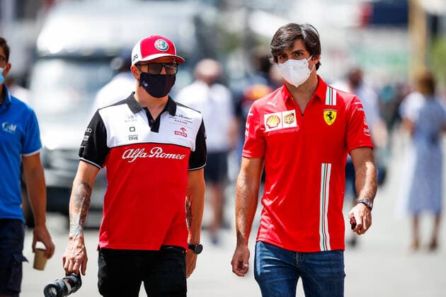 RAIKKONEN Kimi (fin), Alfa Romeo Racing ORLEN C41, SAINZ Carlos (spa), Scuderia Ferrari SF21, portrait during the Formula 1 Grosser Preis Der Steiermark 2021, 2021 Styrian Grand Prix, 8th round of the 2021 FIA Formula One World Championship, WM, Weltmeisterschaft from June 25 to 27, 2021 on the Red Bull Ring, in Spielberg, Austria - FORMULE 1 : Grand prix de Styrie - Preparations - Spielberg - 24 06 2021 DPPI PANORAMIC 20210624_GOODEN__GDN8373