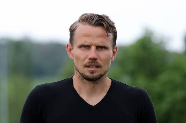 v.li.: Vorstand Sebastian Schuppan (FC Würzburger Kickers), Portrait, 23.06.2021, Randersacker (Deutschland), Fussball, Testspiel, FC Würzburger Kickers - TSV Aubstadt, DFB DFL REGULATIONS PROHIBIT ANY USE OF PHOTOGRAPHS AS IMAGE SEQUENCES AND OR QUASI-VIDEO.