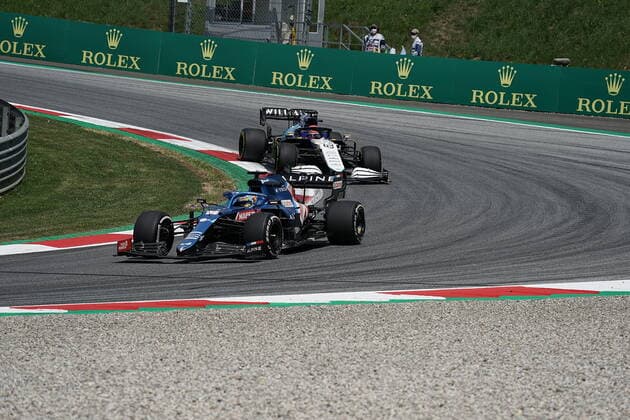 Formula 1 BWT Grosser Preis der Steiermark 2021 25.06.2021, Red Bull Ring , Spielberg, Formula 1 BWT Grosser Preis der Steiermark 2021 , im Bild Fernando Alonso (ESP 14), Alpine F1 Team, George Russel (GBR 63), Williams Racing