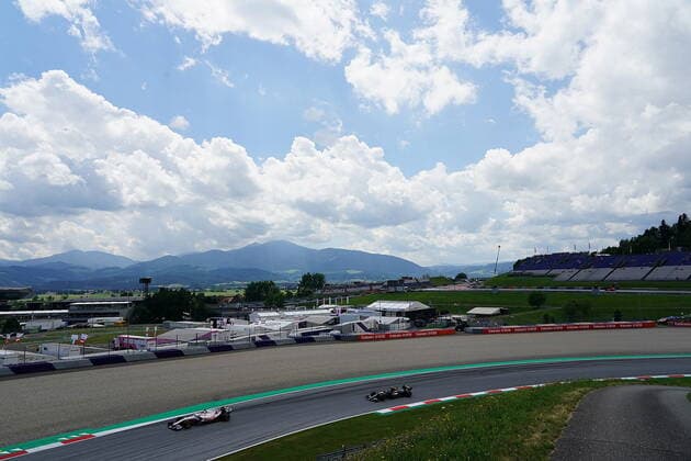 Formula 1 BWT Grosser Preis der Steiermark 2021 25.06.2021, Red Bull Ring , Spielberg, Formula 1 BWT Grosser Preis der Steiermark 2021 , im Bild Nikita Mazepin (RUS 9), Haas F1 Team, Valtteri Bottas (FIN 77), Mercedes-AMG Petronas Formula One Team