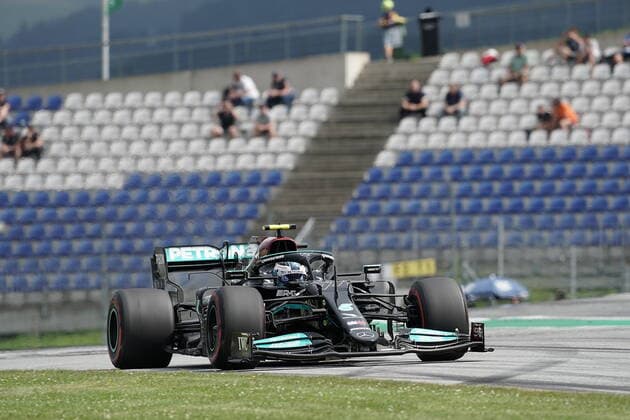 Formula 1 BWT Grosser Preis der Steiermark 2021 25.06.2021, Red Bull Ring , Spielberg, Formula 1 BWT Grosser Preis der Steiermark 2021 , im Bild Valtteri Bottas (FIN 77), Mercedes-AMG Petronas Formula One Team