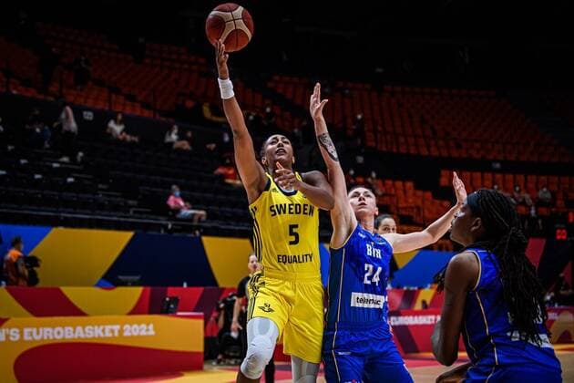 210617 In this handout photo from The International Basketball Federation (FIBA) Kalis Loyd of Sweden plays during the Women s Eurobasket match between Sweden and Bosnia and Herzegovina on June 26, 2021 in Valencia. Photo: FIBA Handout BILDBYRAN basket basketball national team, Nationalteam fiba women s eurobasket basket-em sverige sweden dam Bosnia and Herzegovina bosnien och herzegovina Copyright: FIBA BB210617ZV026