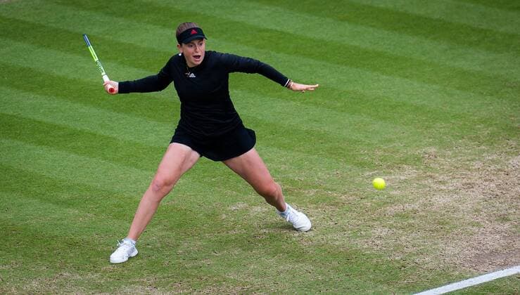 Mandatory Credit: Photo by Rob Prange Shutterstock (12168976z) Jelena Ostapenko of Latvia in action during the final of the 2021 Viking International WTA, Tennis Damen 500 tennis tournament Viking International Championships, Day Eight, Tennis, Eastbourne, East Sussex, UK - 26 June 2021 Viking International Championships, Day Eight, Tennis, Eastbourne, East Sussex, UK - 26 June 2021 Copyright: xRobxPrange Shutterstockx 12168976z