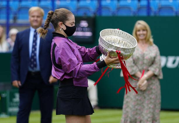 Mandatory Credit: Photo by Dave Shopland BPI Shutterstock (12168982ad) Championship winner Latvia s Jelena Ostapenko with trophy Viking International Championships, Day Eight, Tennis, Eastbourne, East Sussex, UK - 26 June 2021 Viking International Championships, Day Eight, Tennis, Eastbourne, East Sussex, UK - 26 June 2021 Copyright: xDavexShopland BPI Shutterstockx 12168982ad