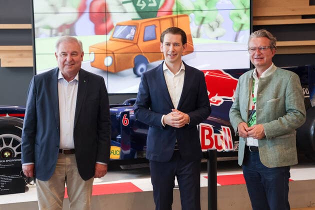 Formula 1 - GP of Styria 2021 SPIELBERG,AUSTRIA,27.JUN.21 - MOTORSPORTS, FORMULA 1 - Grand Prix of Styria, Red Bull Ring. Image shows governor Hermann Schuetzenhoefer (Styria), chancellor Sebastian Kurz (Austria) and Christopher Drexler (Styria).  GEPAxpictures xChristianxWalgram