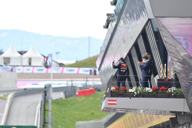 Formula 1 BWT Grosser Preis der Steiermark 2021 27.06.2021, Red Bull Ring , Spielberg, Formula 1 BWT Grosser Preis der Steiermark 2021 , im Bild Bundeskanzler Sebastian Kurz‹ aus Österreich, Max Verstappen (NEL 33), Red Bull Racing Honda