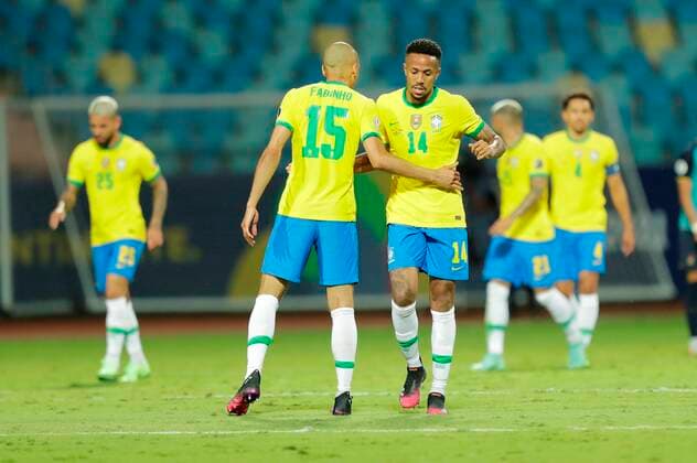 Fußball, Copa America, Brasilien - Ecuador Brazil s Eder Militao (R) celebrates a goal with Fabinho today against Ecuador during a match for Group B of the Copa America at the Pedro Ludovico Teixeira Olympic Stadium in Goiania, Brazil, 27 June 2021. Brazil - Ecuador !ACHTUNG: NUR REDAKTIONELLE NUTZUNG!  Copyright: xJoedsonxAlvesx AME8759 20210627-c427a31fcf6eaaff17be339b0ee2e6784a220b6a