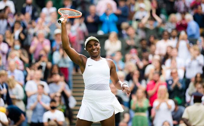 Mandatory Credit: Photo by Rob Prange Shutterstock (12172261as) Sloane Stephens of the United States after winning the first round of the 2021 Wimbledon Championships Grand Slam tennis tournament Wimbledon Tennis Championships, Day 1, The All England Lawn Tennis and Croquet Club, London, UK - 28 Jun 2021 Wimbledon Tennis Championships, Day 1, The All England Lawn Tennis and Croquet Club, London, UK - 28 Jun 2021  Copyright: xRobxPrange Shutterstockx 12172261as