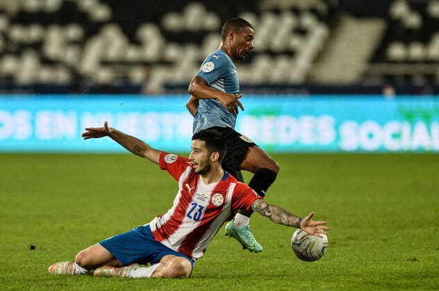 Uruguai x Paraguai RIO DE JANEIRO, RJ - 28.06.2021: URUGUAI X PARAGUAI - During Uruguail x Paraguay, a match valid for the Copa America 2021, held at the Nilton Santos Stadium, located in the city of Rio de Janeiro, RJ, this Monday (28). (Photo: Nayra Halm Fotoarena) x2085744x  NayraxHalm