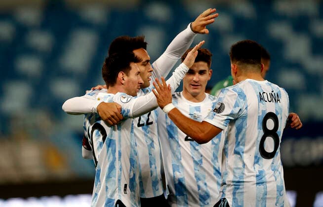 CUIABA, BRAZIL - JUNE 28: Lautaro Martinez of Argentina celebrates with his team mates Lionel Messi ,Marcos Acuna and Julian Alvarez after scores his gol ,during the match between Bolivia and Argentina as part of Conmebol Copa America Brazil 2021 at Estadio Arena Pantanal on June 28, 2021 in Cuiaba, Brazil. SPO, SOC, ICH 