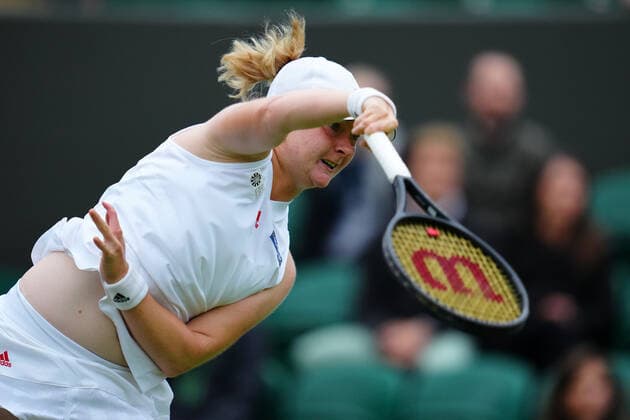 Mandatory Credit: Photo by Javier Garcia BPI Shutterstock (12173633ky) Francesca Jones during her first round match Wimbledon Tennis Championships, Day 2, The All England Lawn Tennis and Croquet Club, London, UK - 29 Jun 2021 Wimbledon Tennis Championships, Day 2, The All England Lawn Tennis and Croquet Club, London, UK - 29 Jun 2021  Copyright: xJavierxGarcia BPI Shutterstockx 12173633ky
