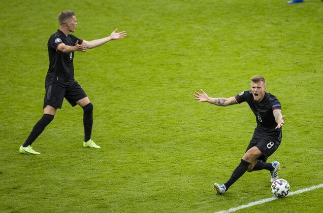 Matthias Ginter (Deutschland), Toni Kroos (Deutschland) England - Deutschland London, 29.06.2021, Fussball, Saison 2020 21 Foto: Moritz Müller