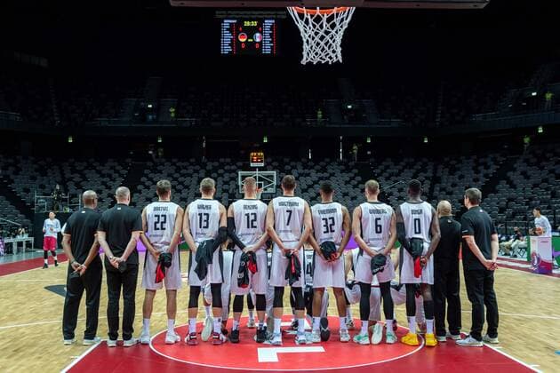 Sport Bilder des Tages Basketball Split 29.06.2021 Olympia-Qualifikation FIBA Olympic Qualifying Tournament 2020 Gruppenphase, Gruppe A Deutschland (GER) - Mexiko (MEX) Teamfoto von hinten
