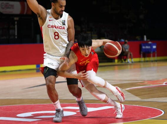 June 30, 2021, Victoria, BC, Canada: Canada s Trey Lyles guards against China s Mingxuan Hu during the second half of FIBA Men s Olympic Qualifying basketball action at Memorial Arena in Victoria, B.C., on Wednesday, June 30, 2021. Trey Lyles,Mingxuan Hu  - ZUMAc35_ 20210630_zaf_c35_067 Copyright: xChadxHipolitox
