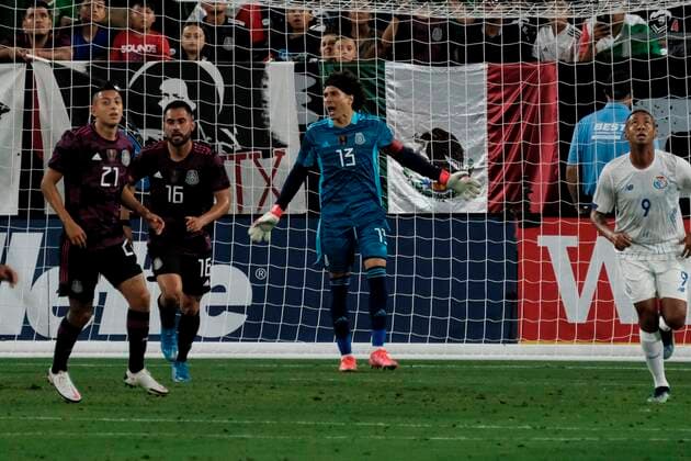 Francisco Guillermo Ochoa Magana (C) of Mexico directs the defense during the Mexican national team, Nationalteam 2021 US Tour match between Mexico and Panama held at Nissan Stadium in Nashville, Tennessee, USA, 30 June 2021. Mexico vs Panama !ACHTUNG: NUR REDAKTIONELLE NUTZUNG!  Copyright: xRickxMusacchiox AME9476 20210701-6913142e6e294518790a8e7244617983e7de1211