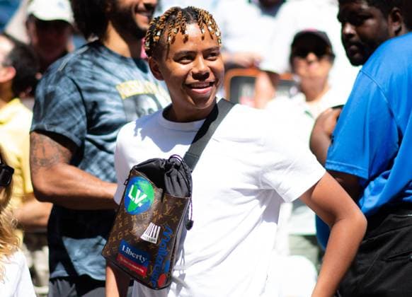 Mandatory Credit: Photo by Rob Prange Shutterstock (10374805cr) Ybn Cordae watches Naomi Osaka during her second-round US Open Tennis Championships, Day 4, USTA National Tennis Center, Flushing Meadows, New York, USA - 29 Aug 2019 US Open Tennis Championships, Day 4, USTA National Tennis Center, Flushing Meadows, New York, USA - 29 Aug 2019 Copyright: xRobxPrange Shutterstockx 10374805cr