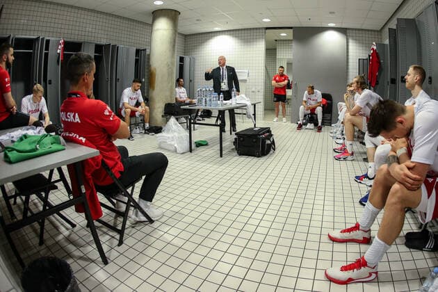 Kowno, 01.07.2021 KOSZYKOWKA KADRA REPREZENTACJA POLSKI MECZ Slowenia - Polska POLISH national team, Nationalteam BASKETBALL POLAND GAME Slowenia - Polska NZ szatnia locker room , speech przemowa odprawa trener Mike Taylor coach , team druzyna , koszykarze players , FOT. WOJCIECH FIGURSKI 058sport.pl NEWSPIX.PL --- Newspix.pl FIBA OLYMPIC TOKYO QUALIFYING TOURNAMENT 2020 SLOVENIA vs POLAND  20210701_027_A16R1002