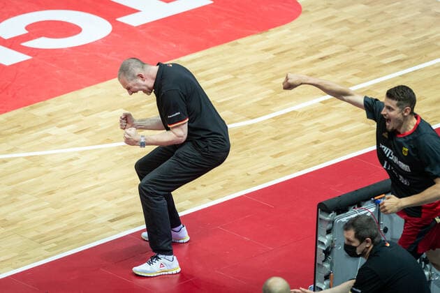 Basketball Split 01.07.2021 Olympia-Qualifikation FIBA Olympic Qualifying Tournament 2020 Gruppenphase, Gruppe A Russland (RUS) - Deutschland (GER) Henrik Rödl (Deutschland, Bundestrainer) Rodl Roedl Jubel