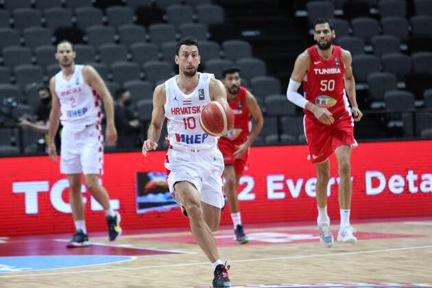 PXL_Croatia v Tunisia - Group A: 2020 FIBA Men s Olympic Qualifying Tournaments SPLIT, CROATIA - JULY 01: Roko Leni Ukic of Croatia takes the ball on the field during the 2020 FIBA Men s Olympic Qualifying Tournament game between Croatia and Tunisia at Spaladium Arena on July 1, 2021 in Split, Croatia. IvoxCagalj PIXSELL
