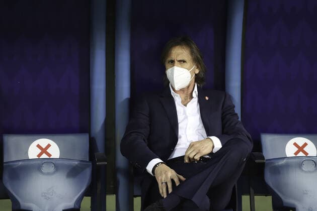 July 2, 2021, Goiania, Brazil: Coache Ricardo Gareca (Peru) during soccer match between Peru and Paraguay, valid for the quarterfinals of Copa America 2021, held at Pedro Ludovico Teixeira Olympic Stadium, in Goiania, on Friday (2).  Copyright: xLecoxVianax