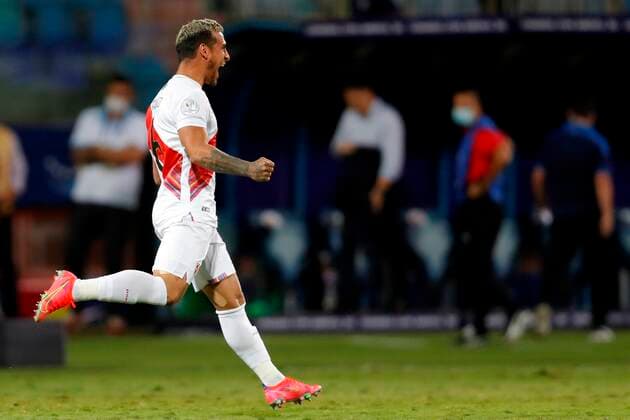Peru s Miguel Trauco celebrates victory against Paraguay after scoring the last penalty in the shootout, during a match for the quarter-finals of the Copa America at the Pedro Ludovico Teixeira Olympic Stadium in Goiania, Brazil, 02 July 2021. Peru - Paraguay !ACHTUNG: NUR REDAKTIONELLE NUTZUNG!  Copyright: xFERNANDOxBIZERRAxJRx AMDEP5954 20210702-c267f6020984060ee2555fc7c2819914c7a420f7
