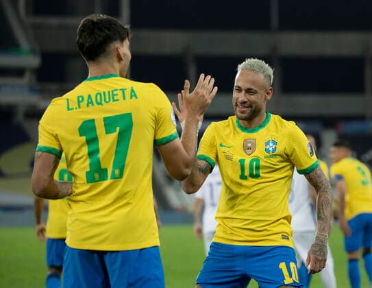 2nd July 2021; Nilton Santos Stadium, Rio de Janeiro, Brazil; Copa America, Brazil versus Chile; Lucas Paquet& xe1; of Brazil celebrates his goal with Neymar in the 46th minute 1-0  ActionPlus12301979 LucasxFigueiredo