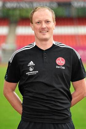 01.07.2021 - 1. FC Nuernberg FCN Club - Saison 2021 2022 - Fototermin Porträttermin - - Einzelbild Einzelfoto Portrait Porträt Kopfbild - Prof. Dr. Werner Krutsch ( Mannschaftsarzt 1. FC Nürnberg FCN )