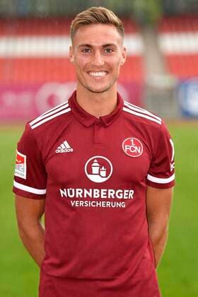 01.07.2021 - 1. FC Nuernberg FCN Club - Saison 2021 2022 - Fototermin Porträttermin - - Einzelbild Einzelfoto Portrait Porträt Kopfbild - Kilian Fischer (2, 1. FC Nürnberg FCN )