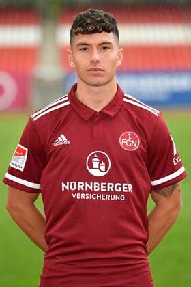 01.07.2021 - 1. FC Nuernberg FCN Club - Saison 2021 2022 - Fototermin Porträttermin - - Einzelbild Einzelfoto Portrait Porträt Kopfbild - Taylan Duman (8, 1. FC Nürnberg FCN )