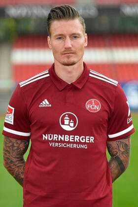 01.07.2021 - 1. FC Nuernberg FCN Club - Saison 2021 2022 - Fototermin Porträttermin - - Einzelbild Einzelfoto Portrait Porträt Kopfbild - Manuel Schäffler Schaeffler (9, 1. FC Nürnberg FCN )