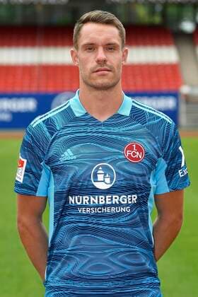 01.07.2021 - 1. FC Nuernberg FCN Club - Saison 2021 2022 - Fototermin Porträttermin - - Einzelbild Einzelfoto Portrait Porträt Kopfbild - Christian Mathenia (26, 1. FC Nürnberg FCN )