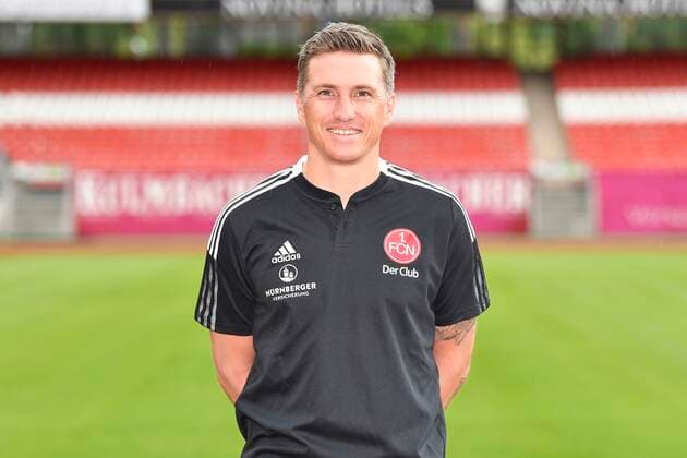 01.07.2021 - 1. FC Nuernberg FCN Club - Saison 2021 2022 - Fototermin Porträttermin - - Einzelbild Einzelfoto Portrait Porträt Kopfbild - Tobias Schweinsteiger (Co-Trainer 1. FC Nürnberg FCN )