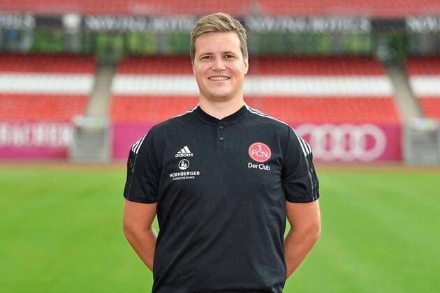 01.07.2021 - 1. FC Nuernberg FCN Club - Saison 2021 2022 - Fototermin Porträttermin - - Einzelbild Einzelfoto Portrait Porträt Kopfbild - Dr. Johannes Rüther ( Mannschaftsarzt 1. FC Nürnberg FCN )