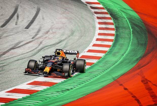 SPIELBERG - Max Verstappen (Red Bull Racing) in action during qualifying for the Austrian Grand Prix. The race took place at the Red Bull Ring circuit in the state of Styria. REMKO DE WAAL W xVIxANPxSportx xxANPxIVx
