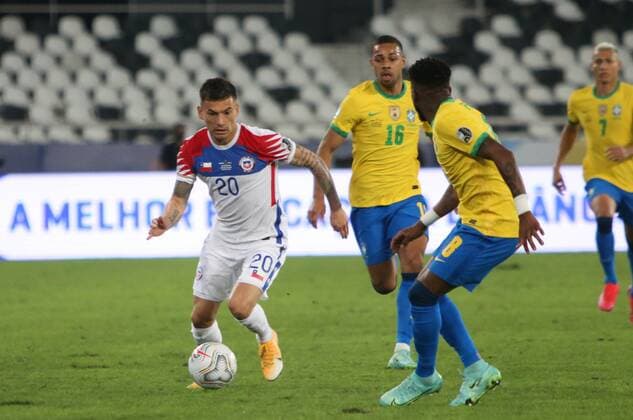 C. Aranguiz of Chili during the Copa America 2021, quarter final football match between Brazil and Chile on July 2 , 2021 at Olympic stadium in Rio de Janeiro, Brazil FOOTBALL : Copa America 2021 - 1 4 de Finale - Bresil s chili - 02 07 2021 LaurentLairys Panoramic 
